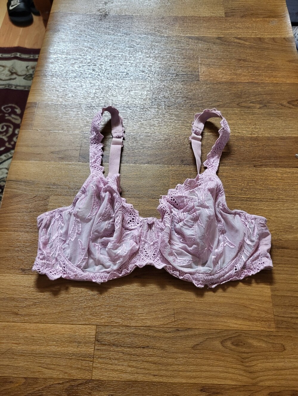 Bali Bra 38D Lace Unlined Embroidered Underwire Adjustable Strap Pink